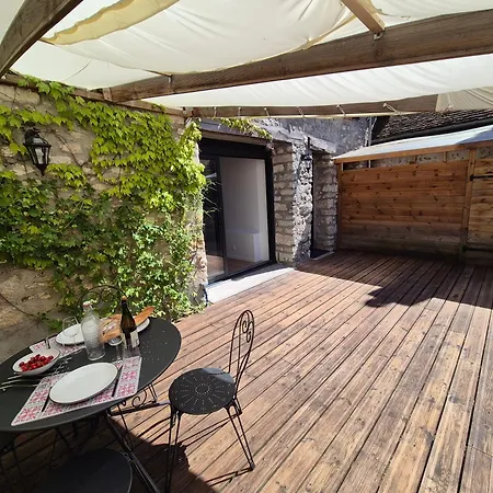 בית נופש Maison Floreal