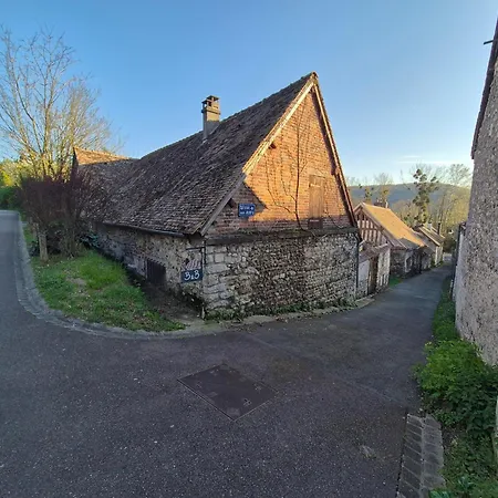 Maison Floreal * ז'יברני